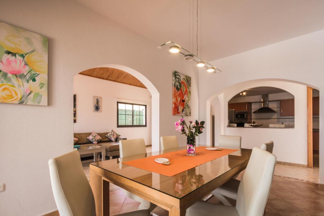 Villa With Private Pool, Near Beach And Golf Caleta De Fuste- Villa Charlotte Costa De Antigua Exterior photo
